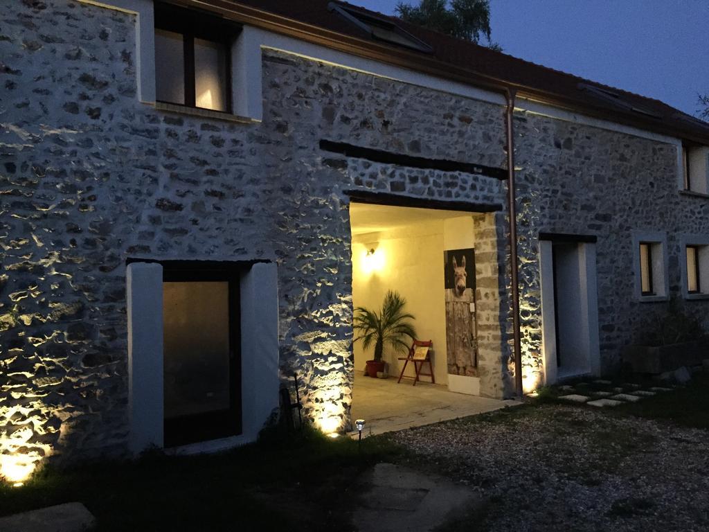 Escalebelair Apartment Fontenay-les-Briis ภายนอก รูปภาพ